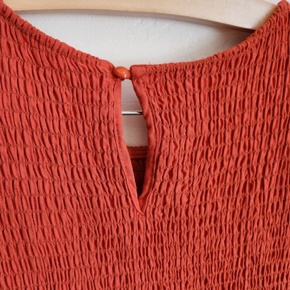 NEW! KYL smocked tiered dress with short ruffle sleeves in rust orange Size M - Picture 7 of 13